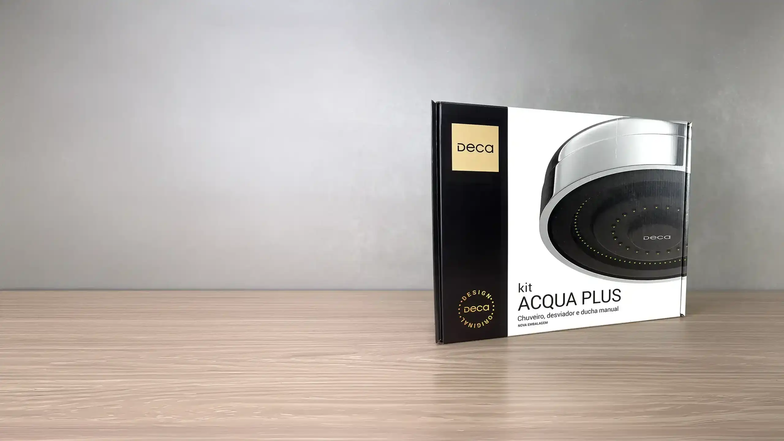 Render of the Acqua Plus kit packaging opened out in perspective, showing front, side and back, with the shower image running across the panels.